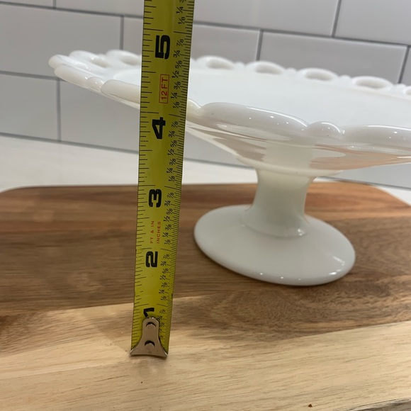 Vintage Anchor Hocking Old Colony Lace White Milk Pedestal Cake Stand - Picture 7 of 8